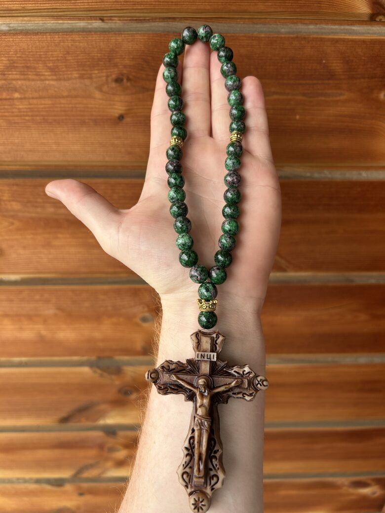 #69 Auto dekors atpakaļskata spogulim | rotājums ar krustiņu spogulim | krusts | dāvana viņam | dāvana viņai | aksesuārs no pērlītēm | dāvana vīrietim | piekariņš uz spoguļa 